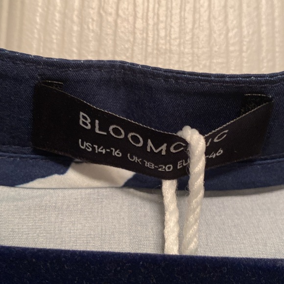 Brand New BloomChic Navy/White Blouse… - Picture 3 of 6